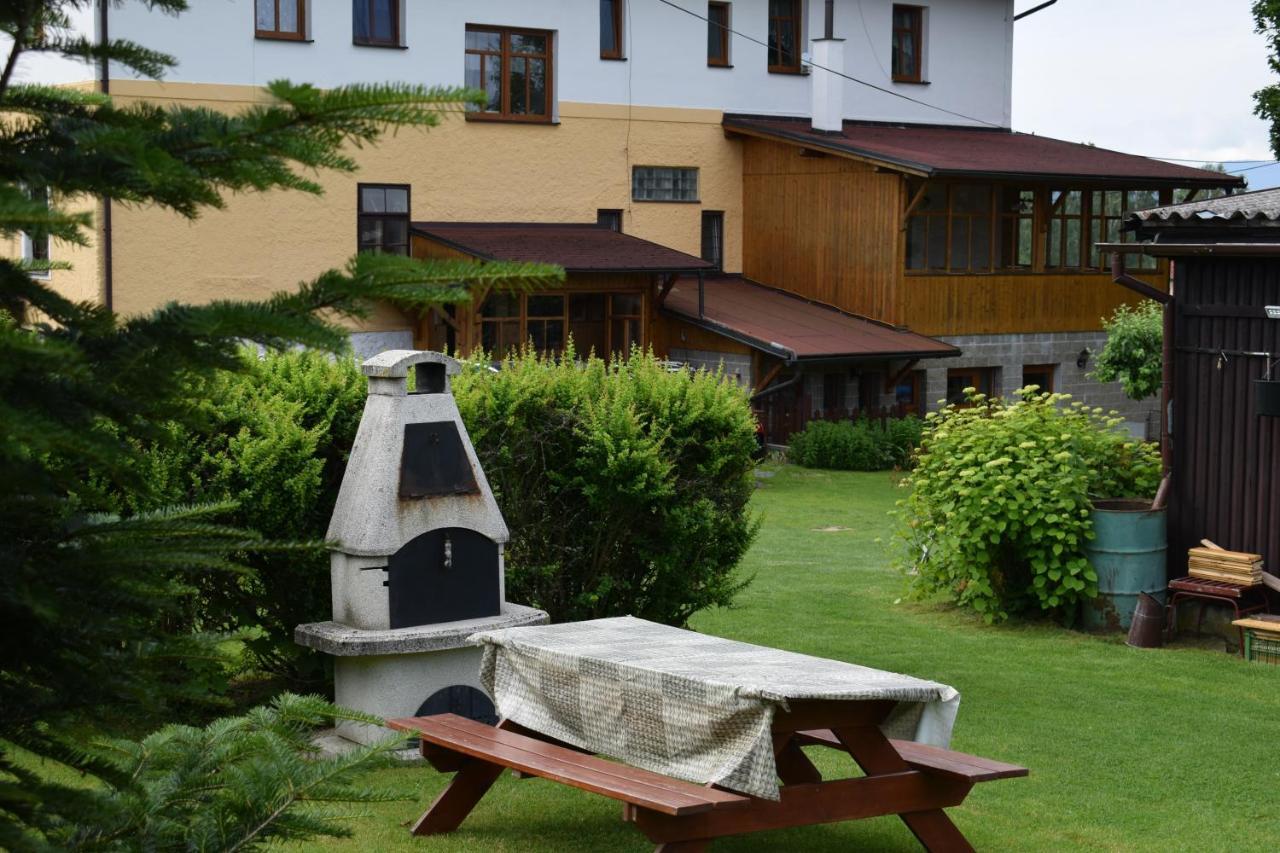 Penzion Sumava - Apartman Horní Planá Dış mekan fotoğraf